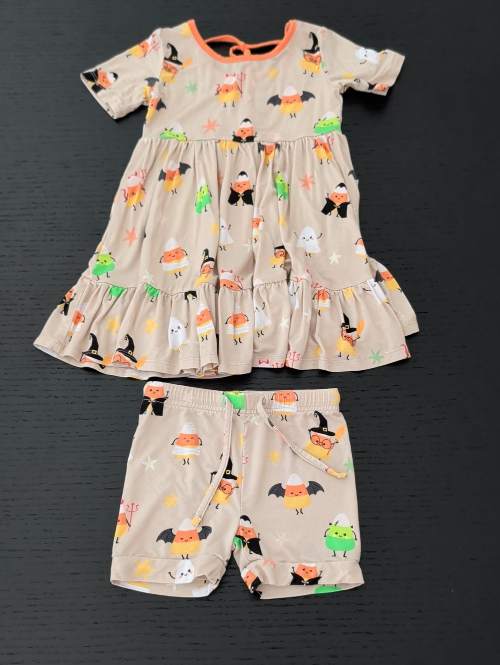 Bums & Roses Halloween Short Sleeve Twirl Dress and Matching Short Set 3T Bamboo